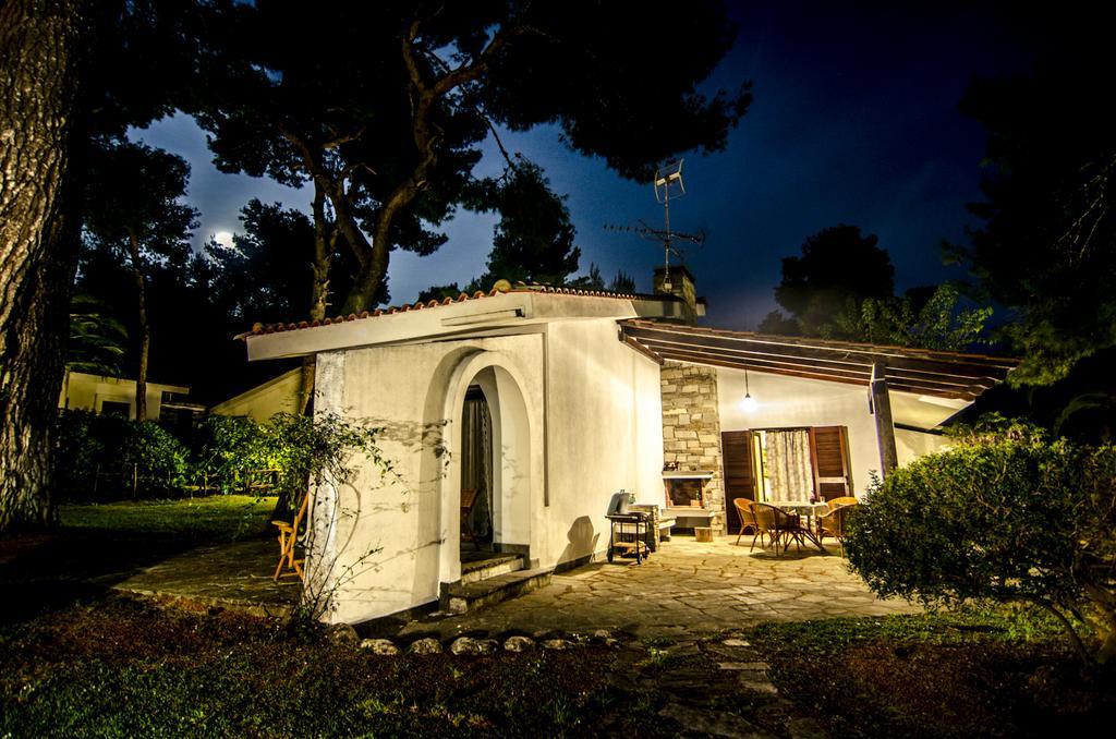 Beautiful Holiday Villa In Sani Sani  Exteriér fotografie