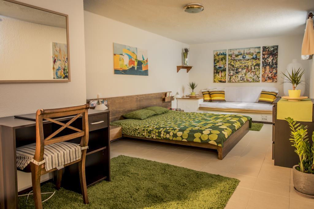 Beautiful Holiday Villa In Sani Sani  Exteriér fotografie